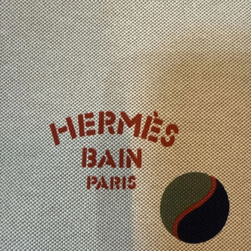 Hermès Pouch